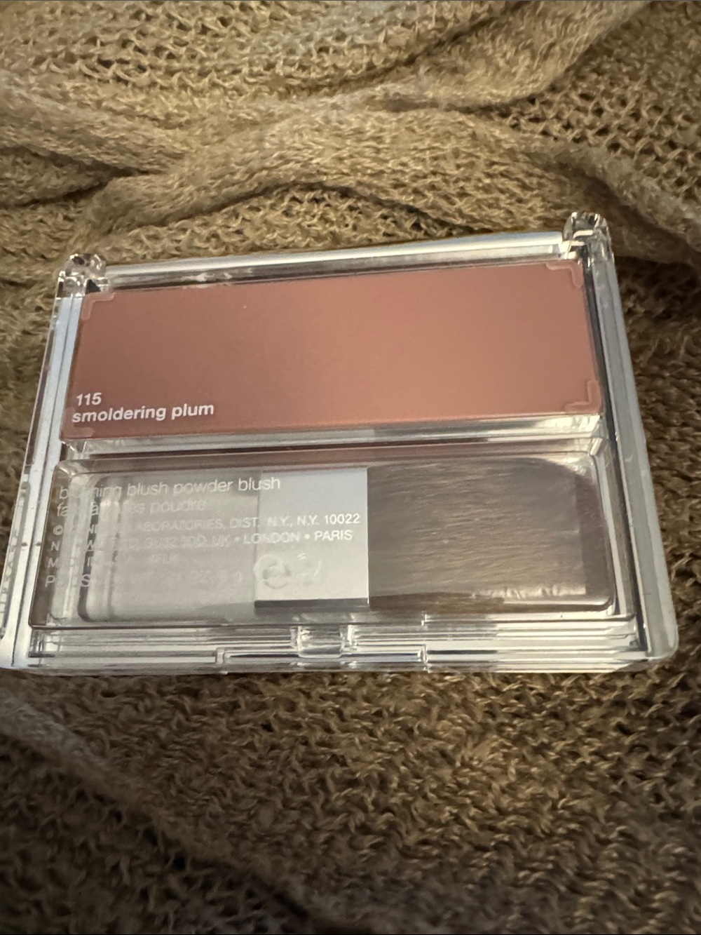 Clinique Smoldering Plum Powder Blush